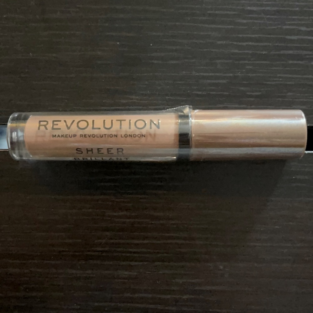 Makeup Revolution sheer Lipgloss